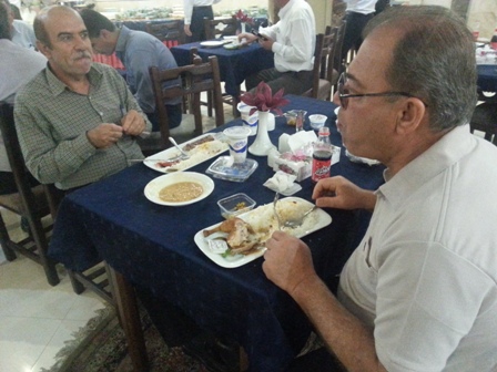 سفر مشهد مقدس ویژه کارکنان دبیرستان شهید همت - اردیبهشت ماه 95
